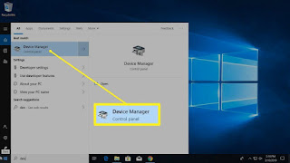 How to change the default webcam in Windows 10?