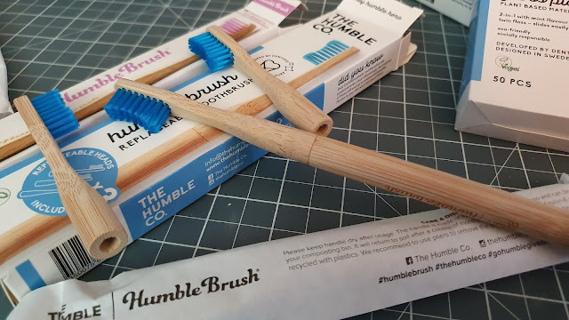 The Humble Brush Replacement heads and toothbrush handle