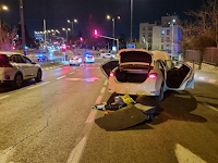 Terror in Jerusalem: Seven dead in shooting in synagogue in Neve Yaakov neighborhood