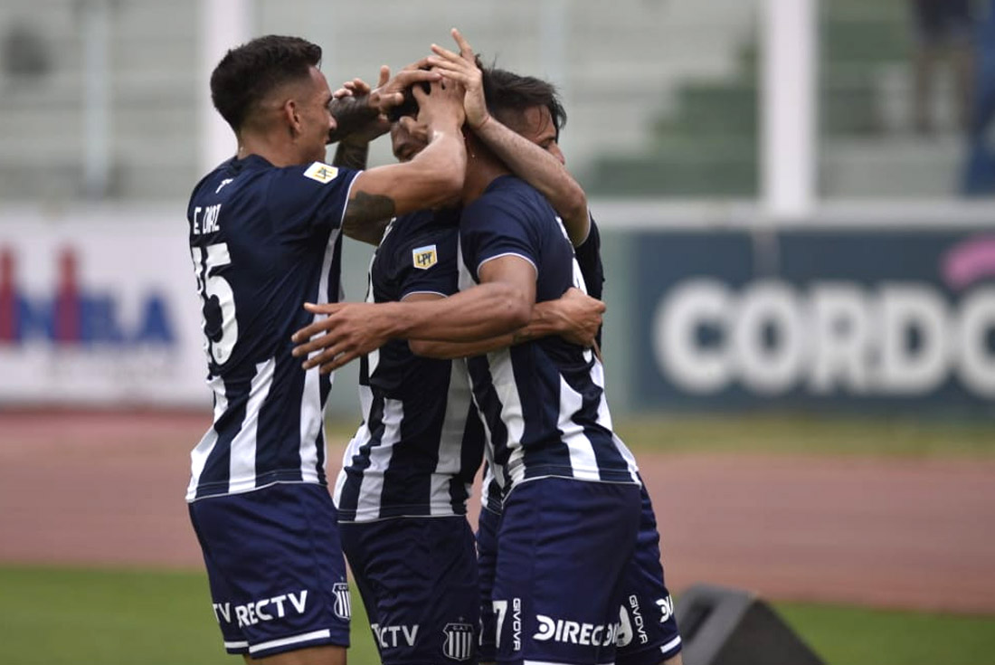 Talleres volvió al triunfo, derrotó a Huracán en el Kempes y continúa como único escolta de River