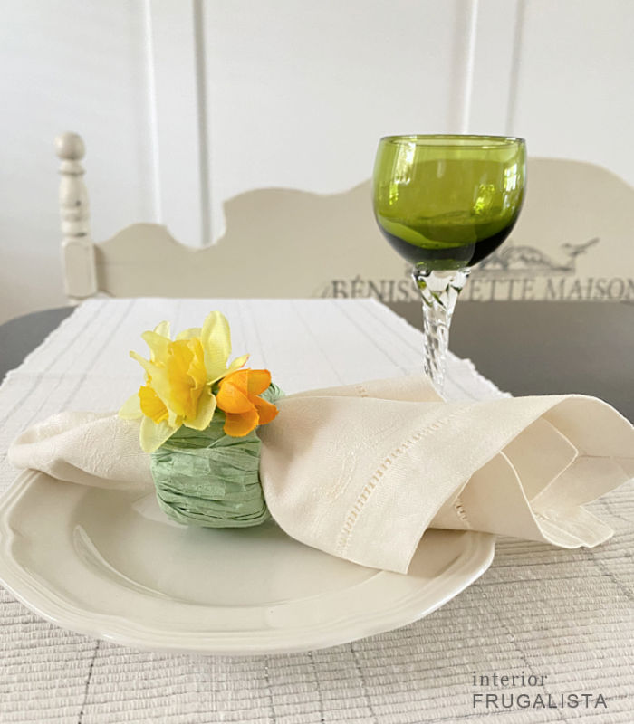 Easy DIY Floral Toilet Paper Roll Napkin Rings