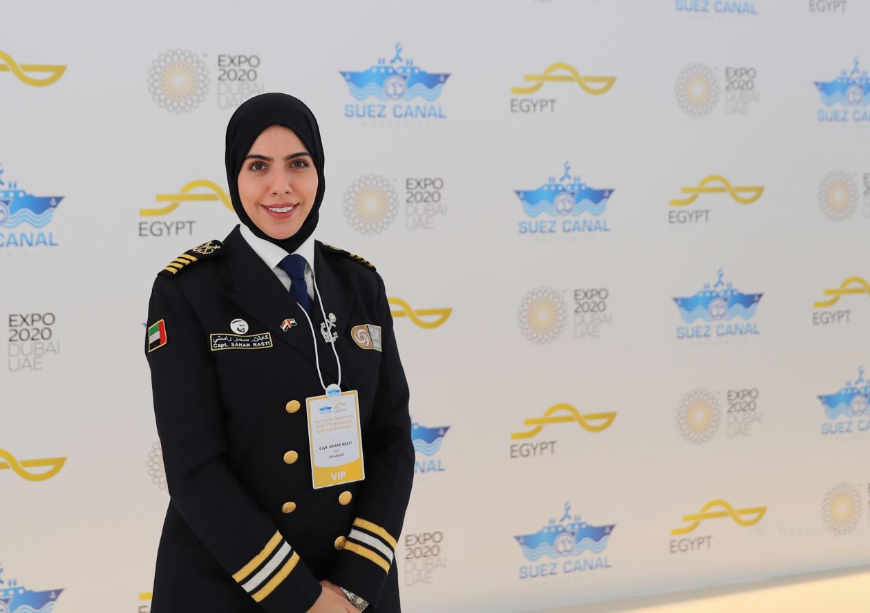 أول قبطانة بحرية إماراتية UAE captain قيادة السفن مهنة شاقة تتطلب الشغف والعزيمة والإصرار