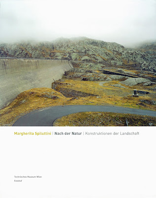 Margherita Spiluttini_Nach der Natur_Konstruktionen der Landschft_Cover_TMW Edition Fotohof 2002