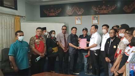 Gempal Mengadu Ke Dprd Lampung Utara