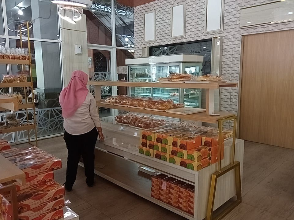 gerai Jolly Bakery Wonogiri