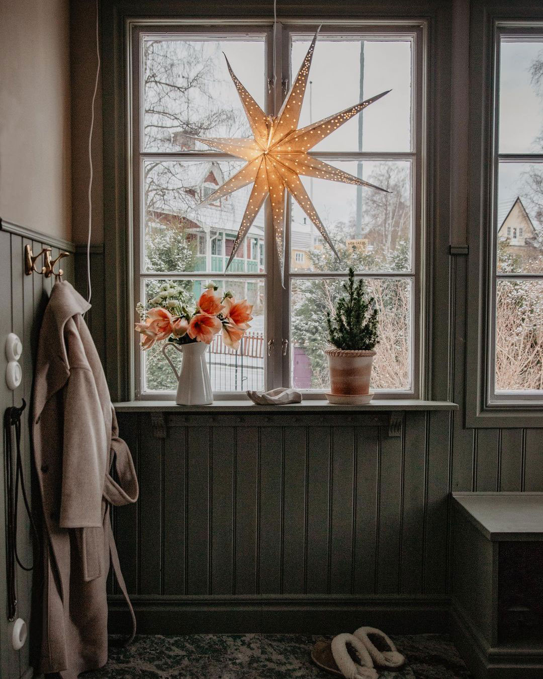 Cozy Swedish cottage with nostalgic festive atmosphere