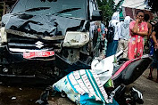 Video: Mobil Dinas Milik Pemkab Jeneponto Kecelakaan di Takalar, Satu Orang Tewas !