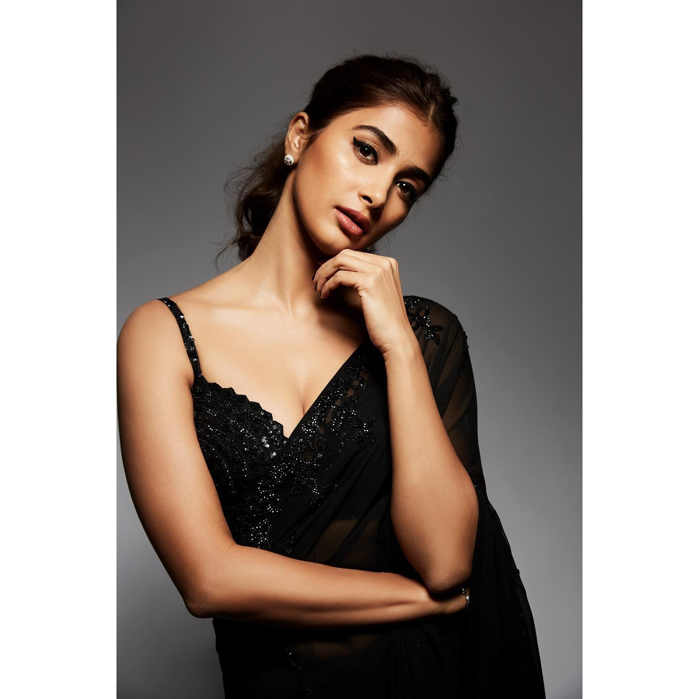 Pooja hegde pic