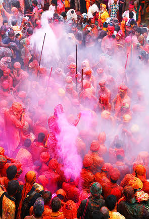 Celebrating Festivals in Uttara Pradesh: A Cultural Exploration - The ...