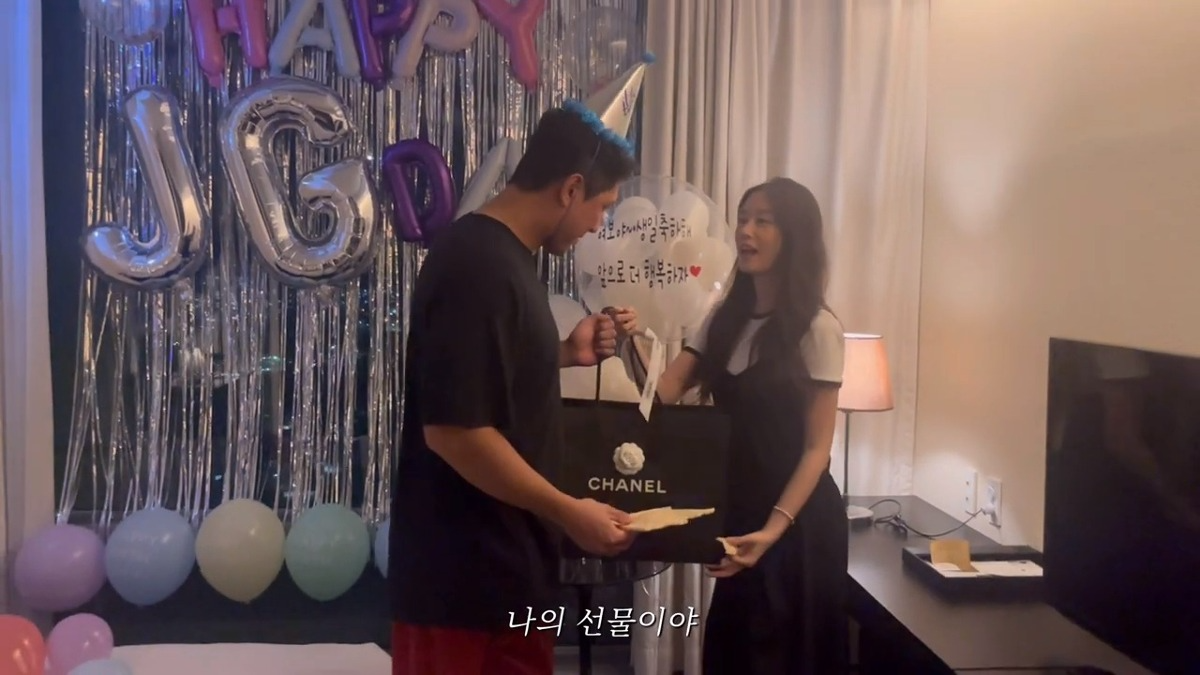 [enter-talk] THE BIRTHDAY SURPRISE EVENT THAT JIYEON PREPARED FOR ...