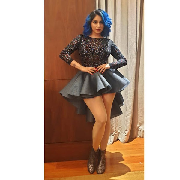 Latest Hot Photoshoot Stills of Neha Bhasin Actress Trend