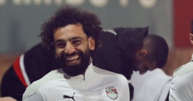 ليفربول يرشح محمد صلاح لجائزة أفضل لاعب في شهر مارس