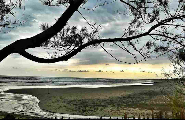 Pantai Jayanti Cianjur: Lokasi, Rute, dan Harga Tiket