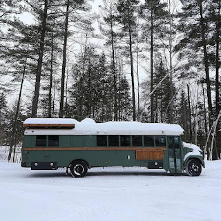 Autobus reconvertido en casa rodante