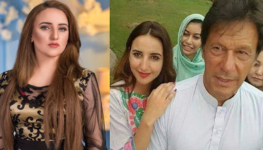 What did Hareem Shah say about his and Imran Khan's selfies?