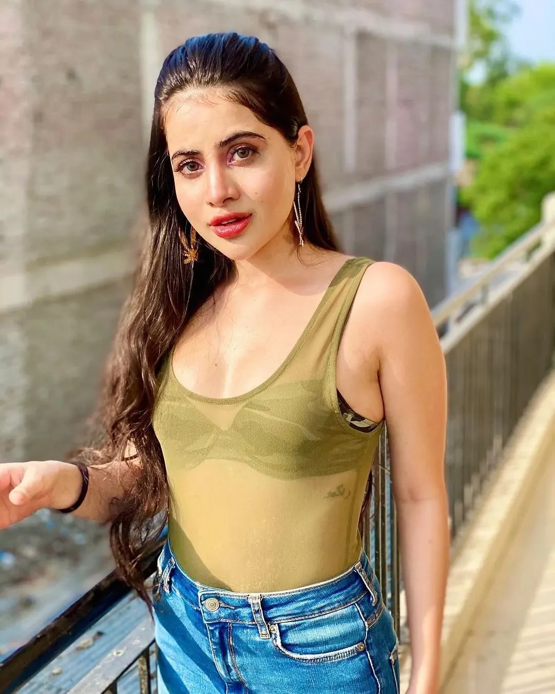 Urfi Javed Hot and sexy looks