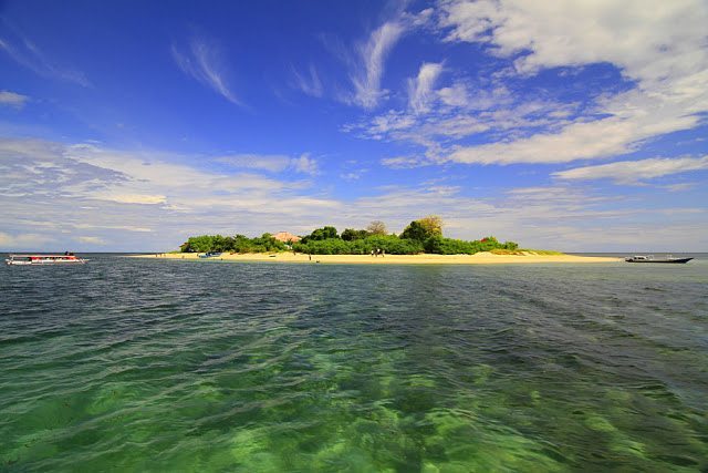 Pulau Gusung Makassar