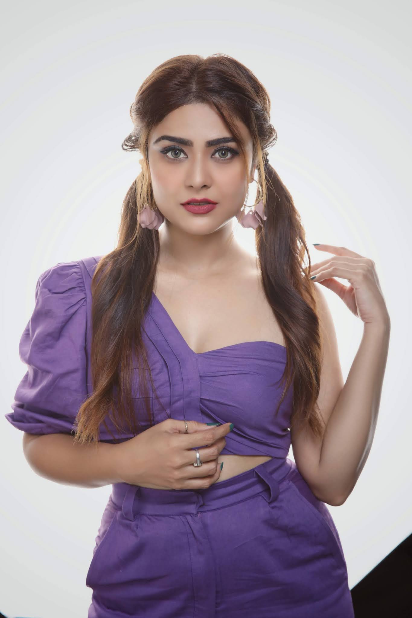 Actress Priyanka Sharma Latest Hot Photos