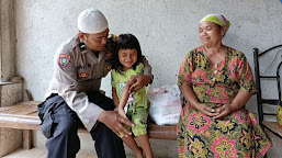 Ini Sosok Aipda Ari Setiawan Bhabinkamtibmas Polsek Tigaraksa Yang Membantu Anak Buta Sejak Lahir