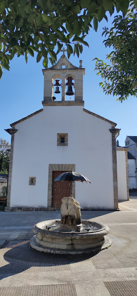 Exterior de la Iglesia Parroquial de Castroverde