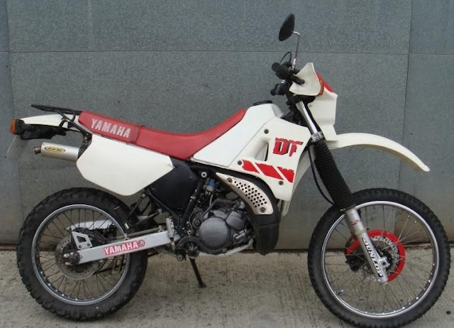 Yamaha DT 200 R Specification