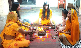 विश्व कल्याण के लिए घर-घर में किया गायत्री यज्ञ