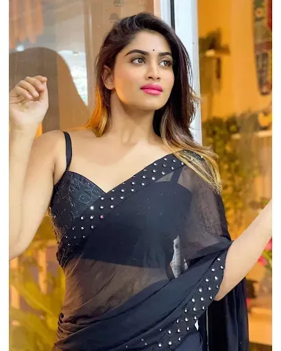 Shivani Narayanan in black transparent saree PicsShivani Narayanan in black transparent saree PicsShivani Narayanan in black transparent saree Pics