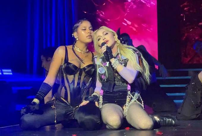 Madonna estrena el nuevo vídeo de "Hung up" junto a Tokischa