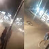 Vídeo: Suspeita de traição faz homem se pendurar em ônibus