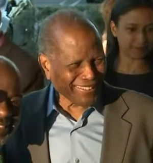 Morre Sidney imagem: Poitier, 1º negro a ganhar Oscar de melhor ator