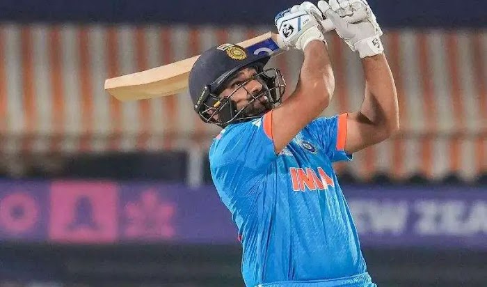 टीम इंडिया को 40 ओवरों की गलती पड़ी भारी, कोहली, राहुल, सूर्या की धीमी पारी से फाइनल में रोहित की मेहनत पर फिरा पानी, हारा भारत,,,।