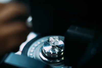 A rough diamond under analysis