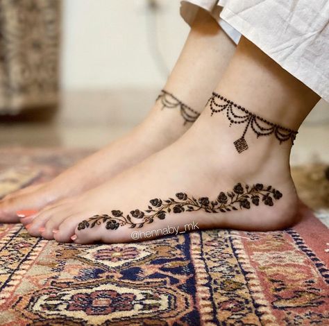 Mehndi Designs OR Best Bridal Mehndi Designs for Foot 2021