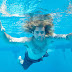 El otrora bebé de la portada de 'Nevermind' modifica su demanda contra Nirvana