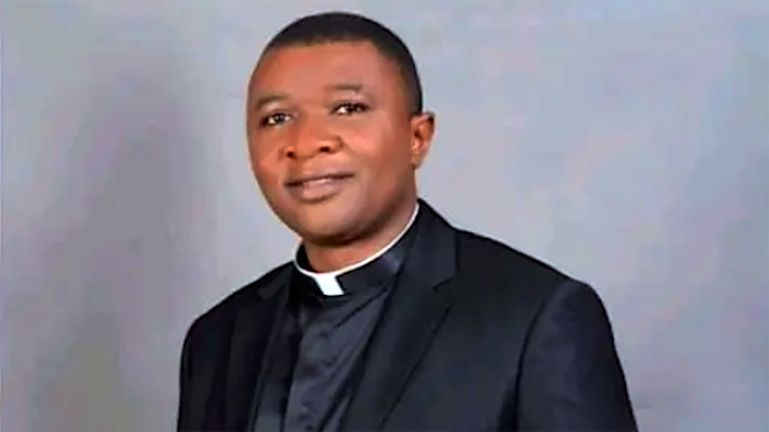 Another Catholic Priest Kidnapped in Anambra – Pray!