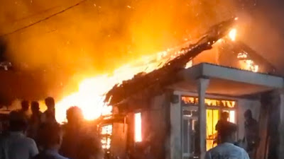 Kabel Kulkas Konslet, Rumah Milik Warga Dawuhan Sengon Ludes Terbakar