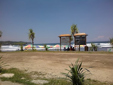 Pantai Watu Karang Krakal, Find Your Surfing Spot