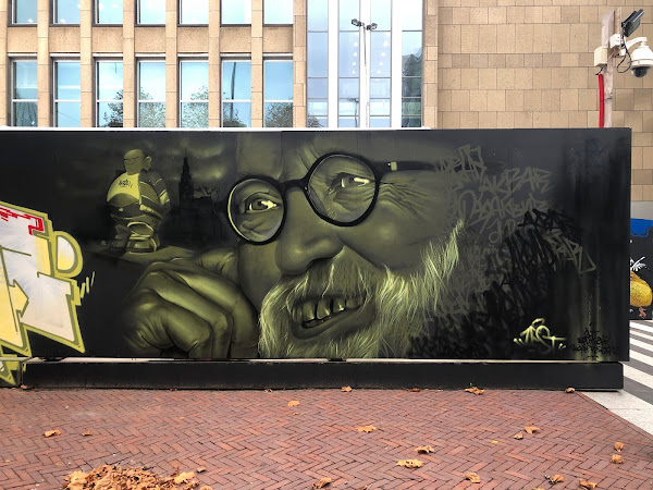 Graffiti-hommage Akbar, Provinciehuis, Den Haag
