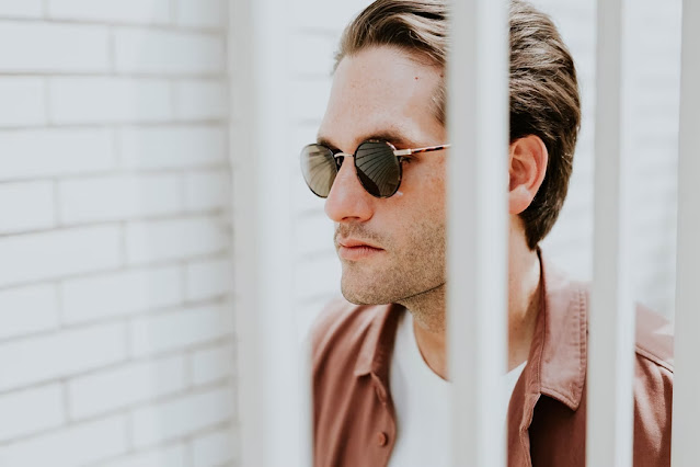 SUMMER WARDROBE FOR MEN WITH STYLE