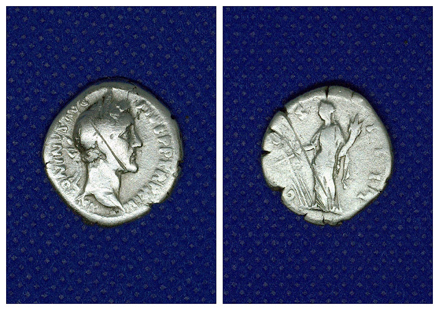 Antoninus Pius (151-152) - ezüst denarius