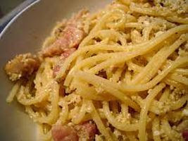 spaghetti carbonara pochodzenie