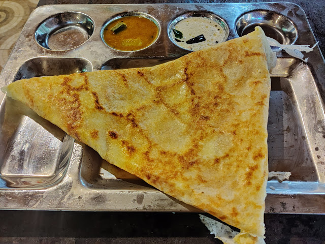 must visit places in Kerala varkala food 