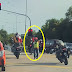 (Video) 'Dia dah buat dah, lampu merah tu.. Aduhai!' - Marshal konvoi motosikal berkuasa tinggi control trafik sesuka hati undang kemarahan