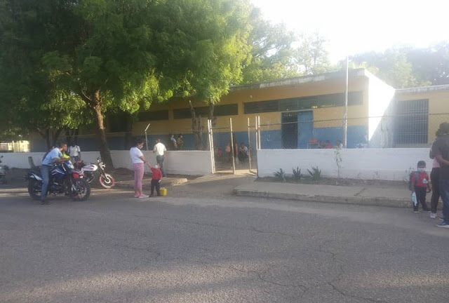 EN CARORA ACUDIERON AL RETORNO A CLASES PRESENCIALES