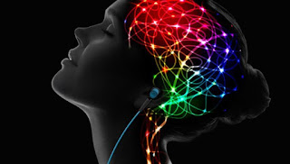 Un estudio científico afirma que escuchar la música que te gusta hace que tu cerebro libere más dopamina