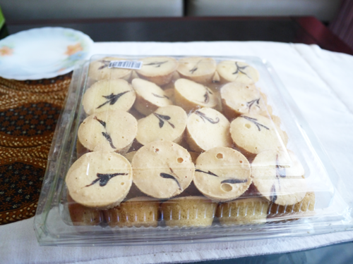 snack magelang cake kering