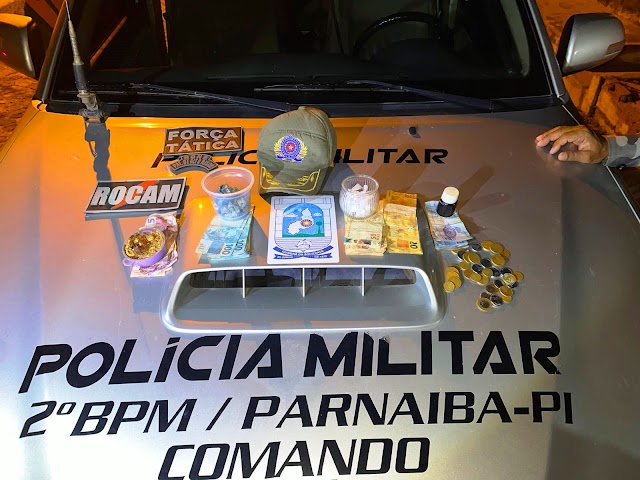 Polícia Militar desarticula 'boca de fumo' e apreende drogas e mais de R$ 3 Mil em Parnaíba 