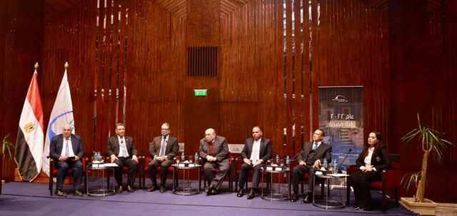 وزير السياحة والآثار يشارك في ندوة مكتبة الإسكندرية عن مبادرات مصر في عام 2022