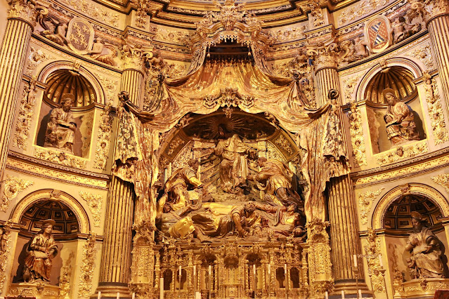 Imagen del retablo del altar mayor de la Capilla del Salvador de Úbeda.