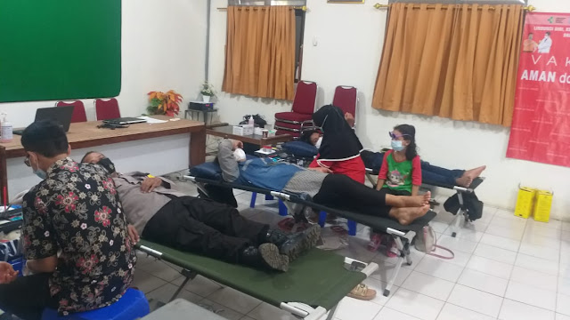 Peduli Kemanusiaan, Polsek Pengadegan Sumbangkan Darah 